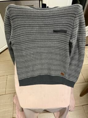 Gray And Dark Gray Quicksilver Pull-Over Sweater Size XL